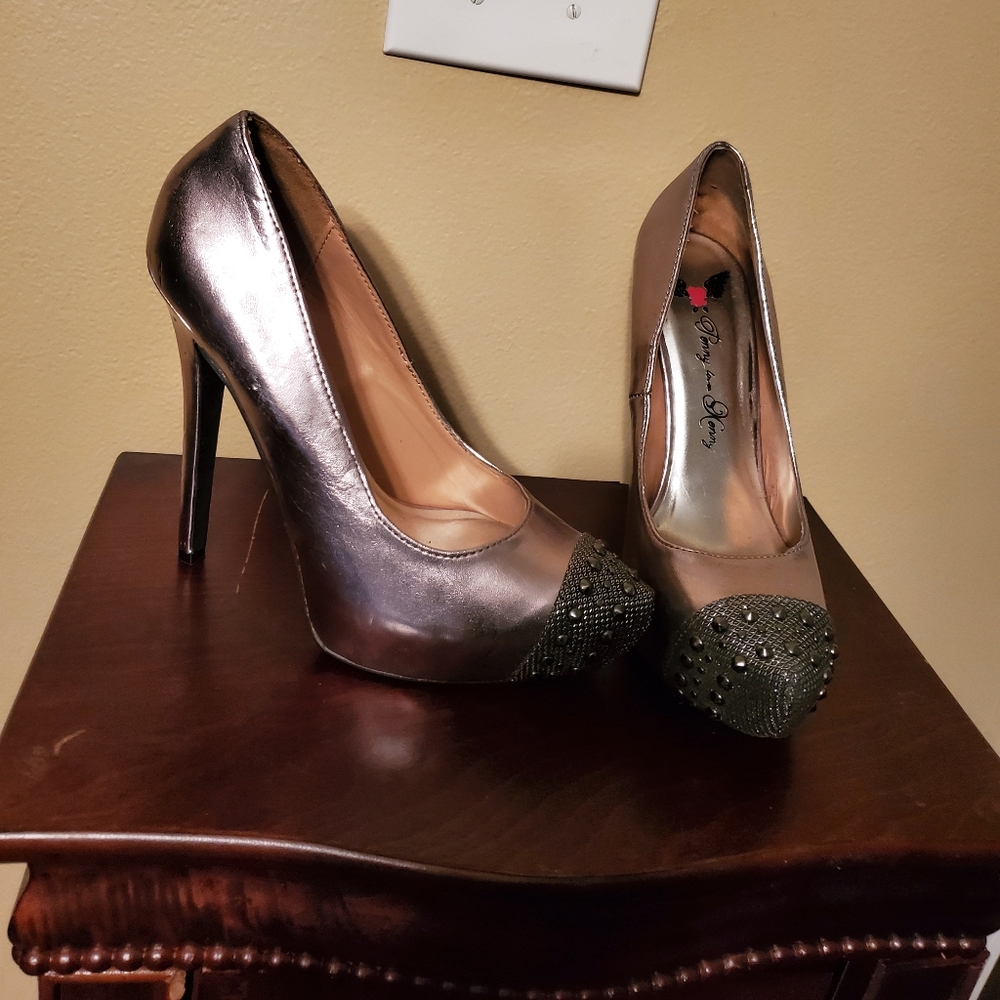 Platform heels